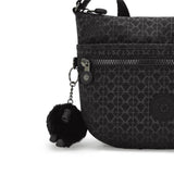 Kipling ARTO S, kleine Umhängetasche, Signature Emb (schwarz), Crossbody Tasche leicht