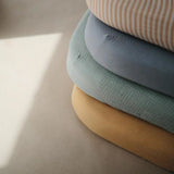 Mushie Extra weiches Musselin-Kinderbettlaken, Roman Green, 132x71cm Spannbettlaken