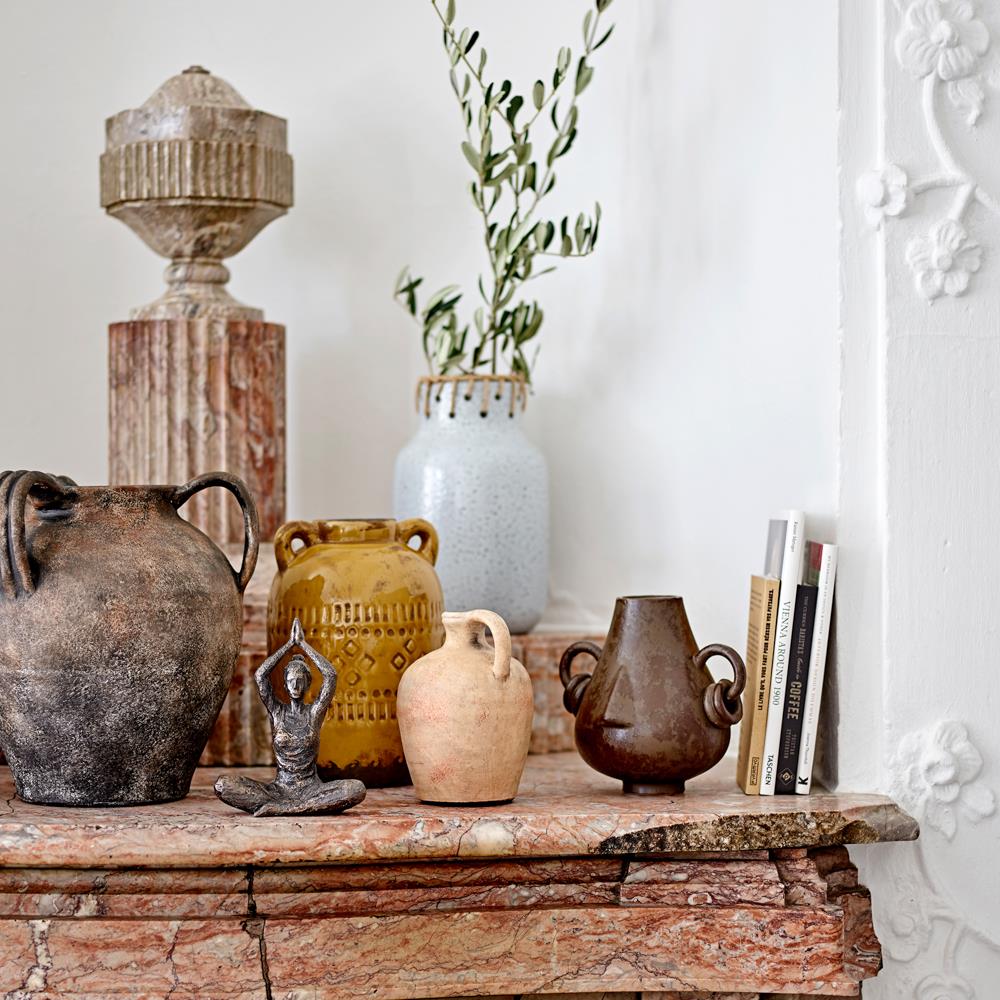 Bloomingville Tarun Deko‑Vase aus Steingut in Braun – skulpturale Vase für Wohnzimmer & Sideboard