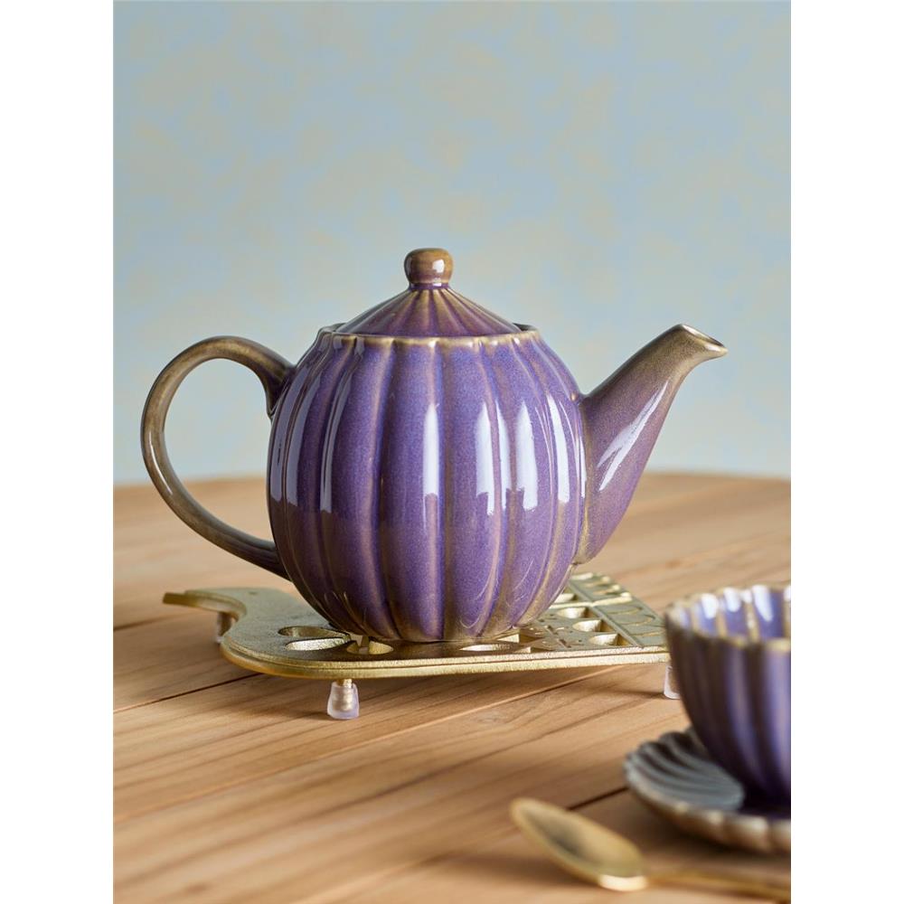 Bloomingville Latina Teekanne, Violett, 1 Liter, Steingut, dänisches Design