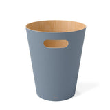 Umbra Woodrow Abfalleimer, Schieferblau/Holz, 7,5 Liter, Zweifarbiger Papierkorb