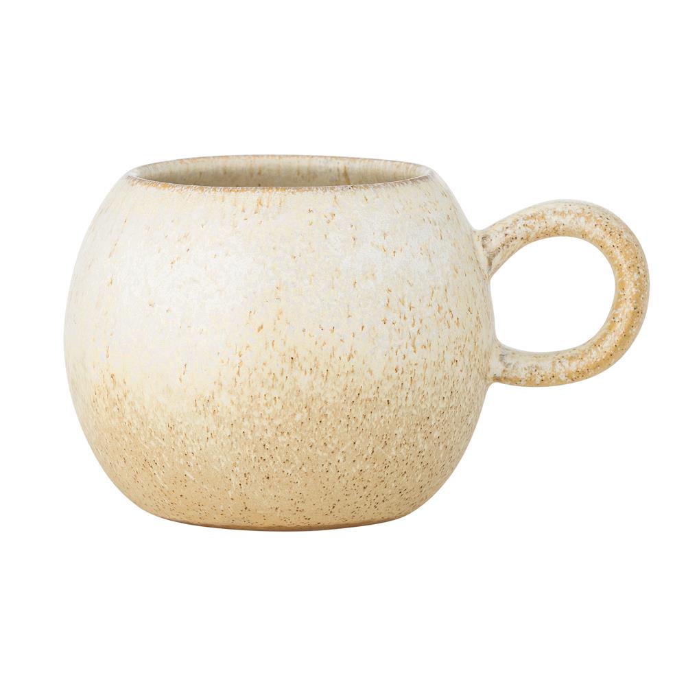Bloomingville Paula Tasse aus Steingut in Natur 410 ml – große Tasse für Küche und Tischdeko