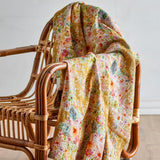 Bloomingville Manoj Decke 152x127 cm bunt - Baumwolldecke mit Blumenmuster für Sofa & Wohnbereich