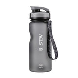 NILS CAMP Trinkflasche Tritan 600 ml schwarz für Camping Outdoor Sport Reisen