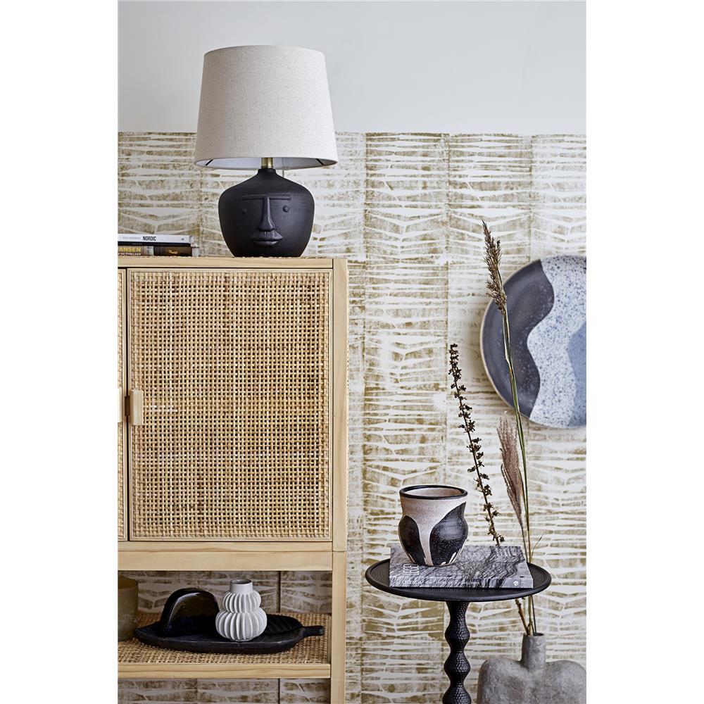 Bloomingville Anka Beistelltisch mit geschwungenem Bein, in Schwarz, aus Aluminium - 38xH56 cm