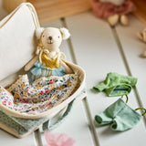 Bloomingville MINI Lara Puppe mit Stoffkoffer aus Polyester, bunt, 6er Set