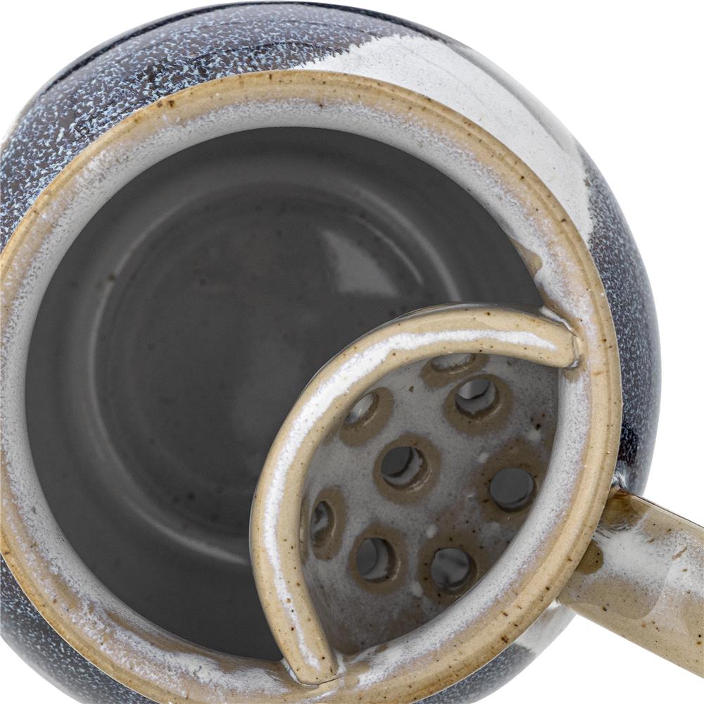 Bloomingville Alicia Teetasse aus Steingut mit integriertem Teefilter, blau, 460 ml