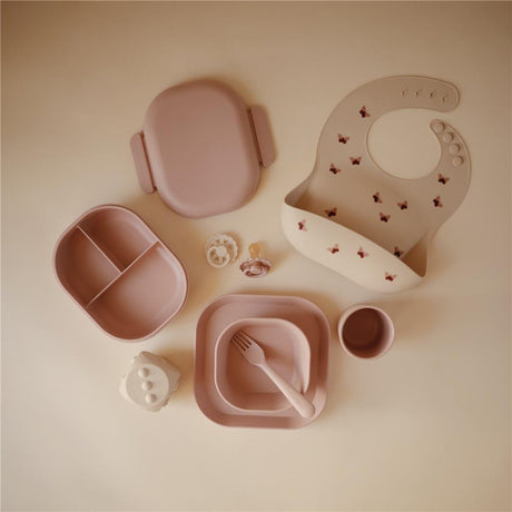 Mushie Lunchbox, Blush, Brotdose mit Löffel und Gabel, BPA-frei