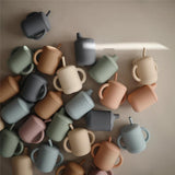 Mushie Silikon-Trinklernbecher, Cambridge Blue, BPA-frei
