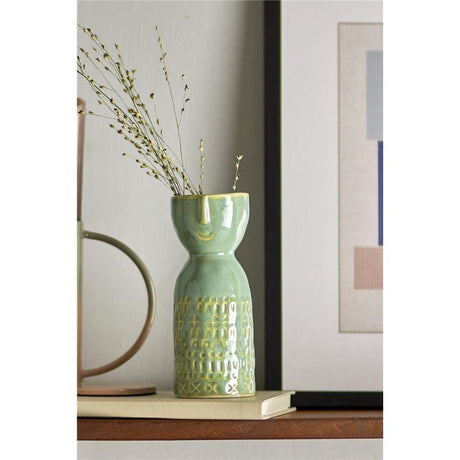 Bloomingville Embla Vase in Grün, 14,5cm, aus Steingut handgefertigt