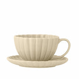 Bloomingville Latina Tasse mit Untertasse Beige Steingut 180ml