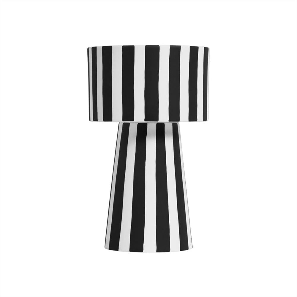 OYOY Toppu Blumentopf 15x24 cm, Schwarz/Weiß gestreift - vielseitig als Übertopf, Dekoschale, Vase