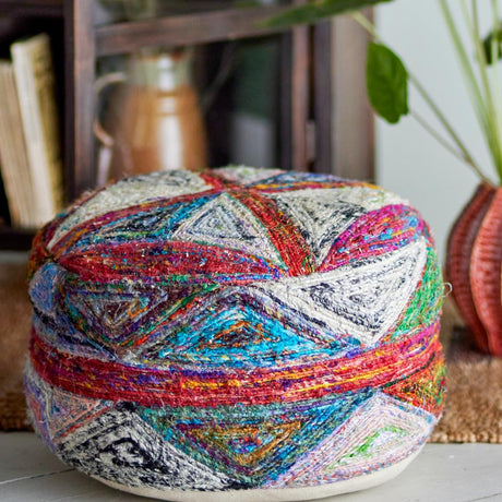 Bloomingville Torano Pouf bunt D40 cm aus Baumwolle – handgenähter Sitzpouf für Wohnzimmer