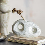 Bloomingville Caia Vase Weiß Steingut L16xH9,5xW7 cm – dekorative Designvase