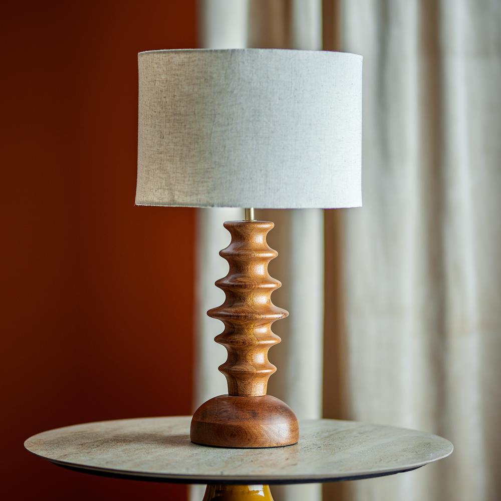 Bloomingville Elinora Tischlampe braun - Mangoholzlampe mit Leinenschirm für Wohnzimmer & Schlafzimmer