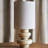 Bloomingville Fabiola Tischlampe natur - Glas Tischlampe mit Leinenschirm für Wohnzimmer