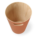 Umbra Woodrow Abfalleimer, Terrakotta Braun/Holz, 7,5 Liter, Zweifarbiger Papierkorb