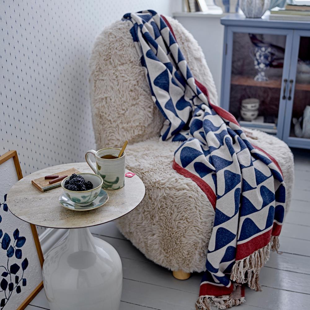 Bloomingville Rimme Decke 160x130 cm bunt - Plaid aus recycelter Baumwolle mit Wellenmuster für Sofa